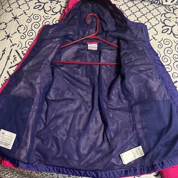 Columbia Omni-tech rain jacket. Juniors medium. Worn once - Picture 5 of 12